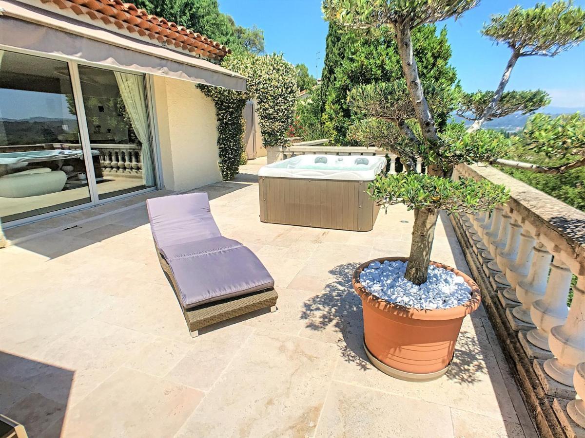 3 Bedrooms Villa Near Cannes - Pool & Jacuzzi - Sea View Mandelieu エクステリア 写真